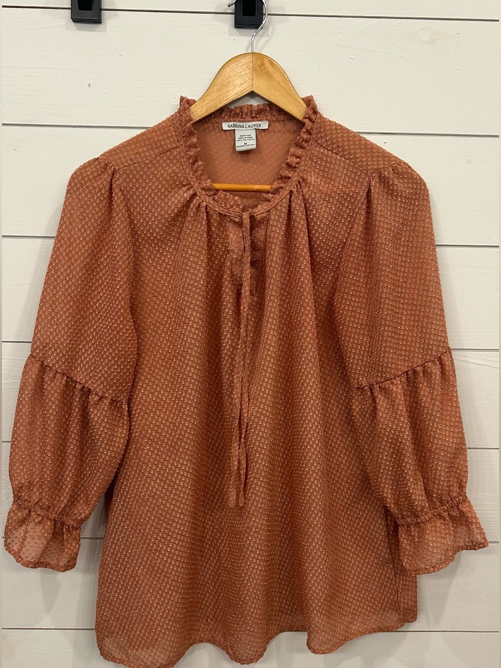 Sabrina Lauren Tie-Neck Peasant Blouse in Rust - Picture 4 of 4